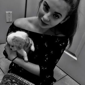 Meet your Posher, Emma